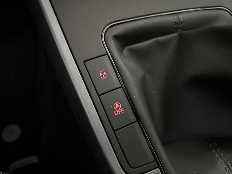 Seat Arona 1,0   TGI,2.MAJITEL,CNG - fotka 20 z 25