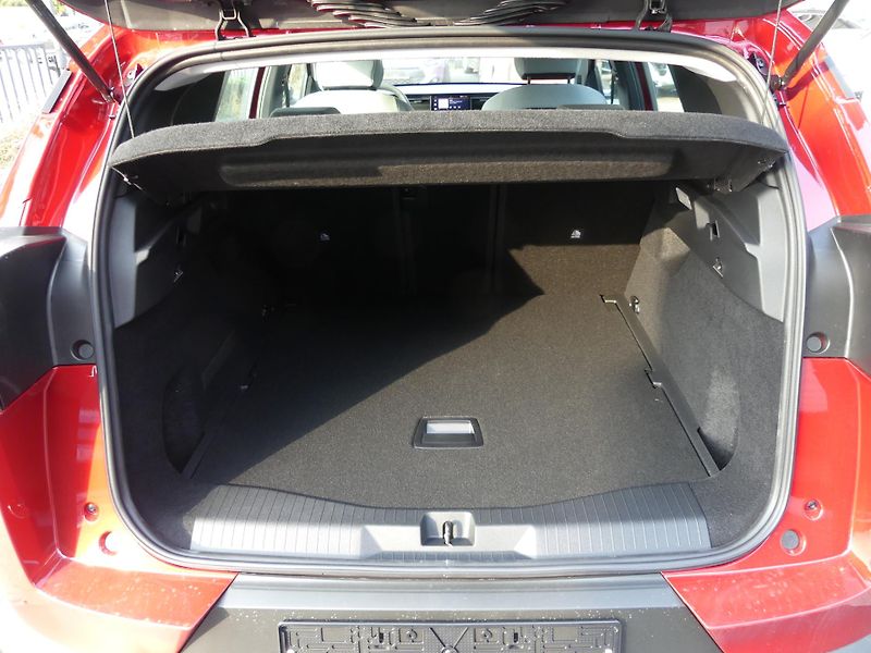 Citroën C5 Aircross (2026) YOU Hybrid 145k Automatic - fotka 11 z 21