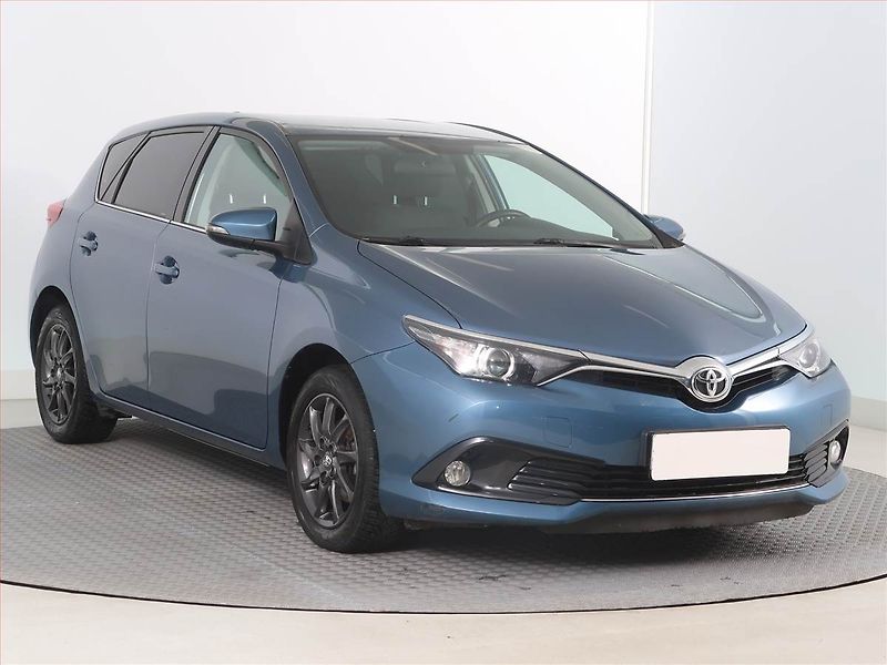Toyota Auris (2017) 1.2 Ti, Park. senzory - fotografie inzerátu