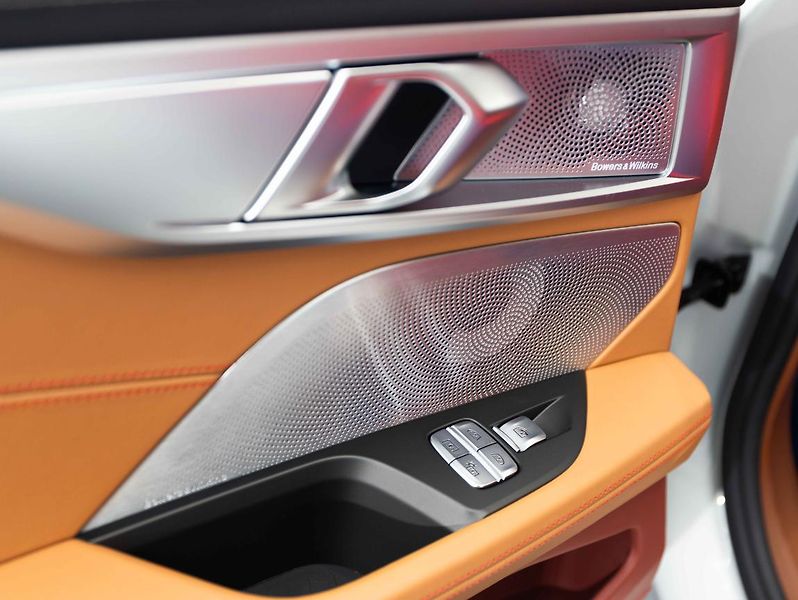 BMW Řada 8 M850i xDrive Gran Coupé - fotka 28 z 29