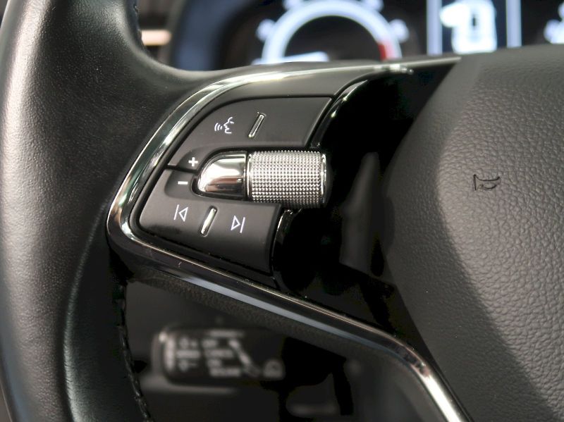 Škoda Kamiq (2021) STYLE 1.0TSI 81KW LED CZ TAŽNÉ - fotka 18 z 38