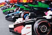 Jezdci F1 se v Miami projeli ve vozech LEGO, které byly postaveny v Česku.