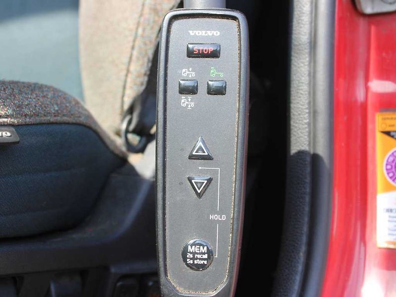 Volvo FE 280, HYDRAULICKÉ ČELO, SPACÍ N - fotka 8 z 20