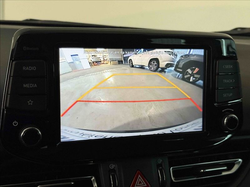 Hyundai i30 1,0 T-GDI SMART AT - fotka 19 z 19