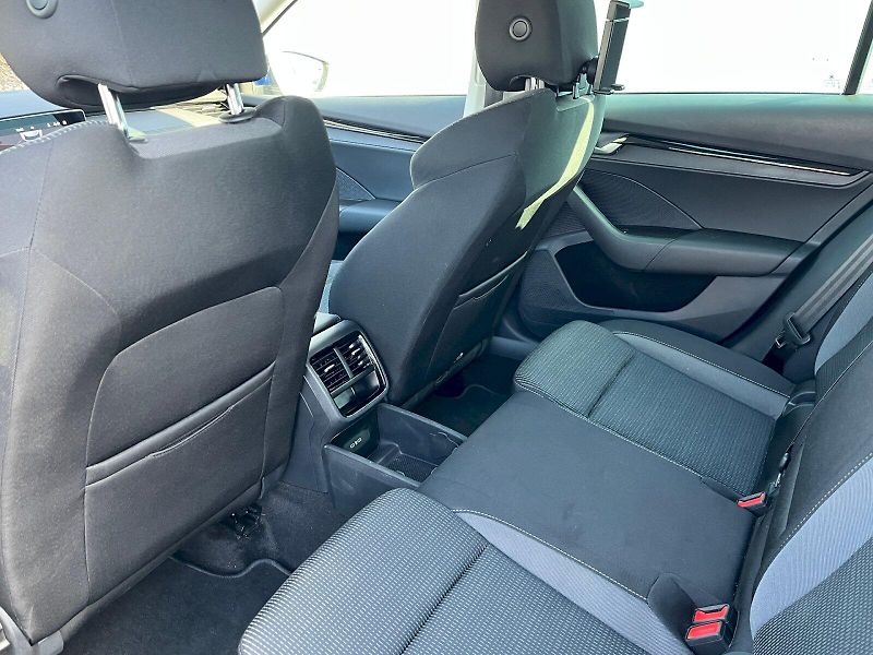 Škoda Octavia (2024) 1.5 TSI 110kW Selection Combi - fotka 6 z 25