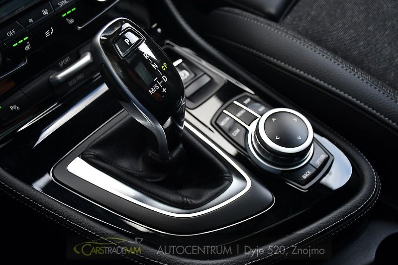BMW Řada 2 216d GRAND TOURER M-SPORT 1M  - fotka 35 z 53