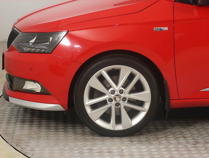 Škoda Fabia (2018) Style 1.0 TSI, ČR,1.maj - fotka 14 z 25