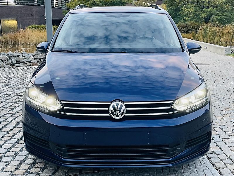 Volkswagen Touran 1.6TDI AUT SERVISKA 7MÍST LED  - fotka 7 z 42