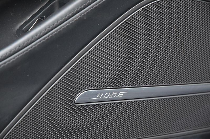 Audi S8 (2017) Plus 4.0 V8 605 PS Quattro - fotka 24 z 47