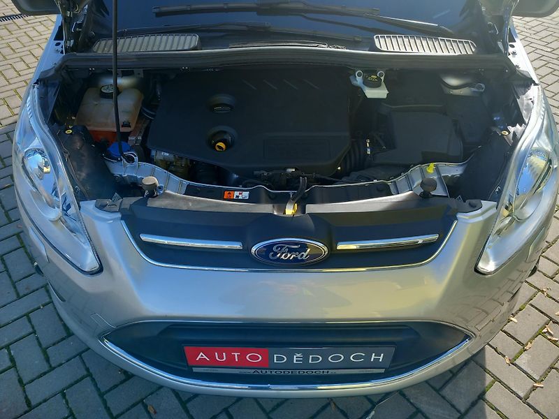 Ford Grand C-MAX (2015) 7 MÍST NAVIGACE POUZE 93t.KM!  - fotka 31 z 40