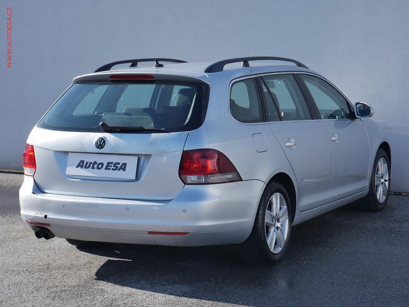 Volkswagen Golf (2010) 1.4 TSi VI, Comfortline - fotka 4 z 16