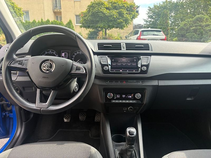 Škoda Fabia 1.0 TSi 81 kW STYLE-LED-KAMERA - fotka 11 z 29