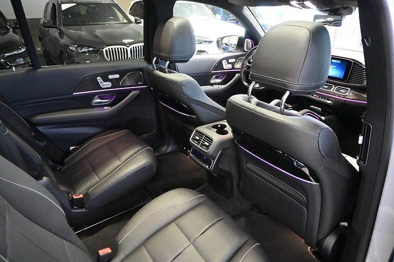 Mercedes-Benz GLS 450d 4M AMG Premium+ - fotka 13 z 25