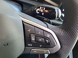 Volkswagen T-Roc (2026) R-Line 1,5 eTSI 110kW 7DSG - náhled 11