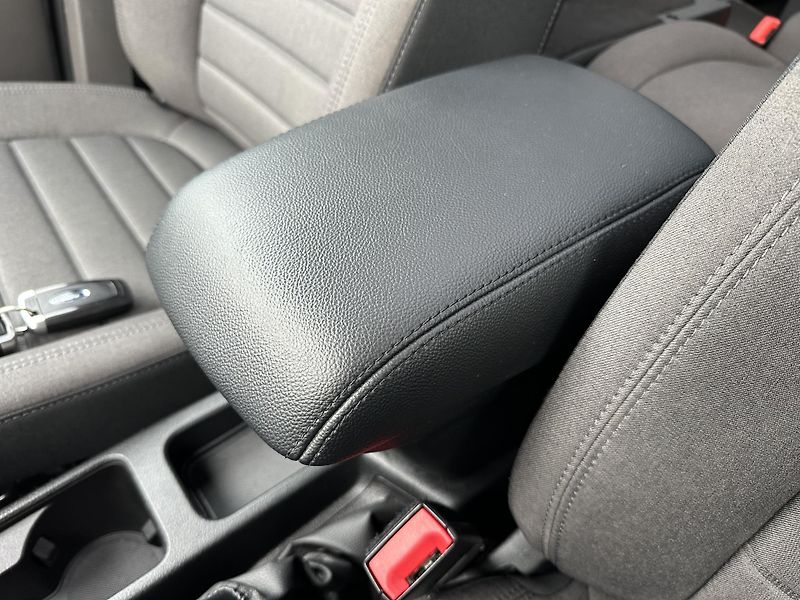 Ford Tourneo Connect (2018) 1.5/88kW* 7.Míst * 1.Maj. - fotka 24 z 50