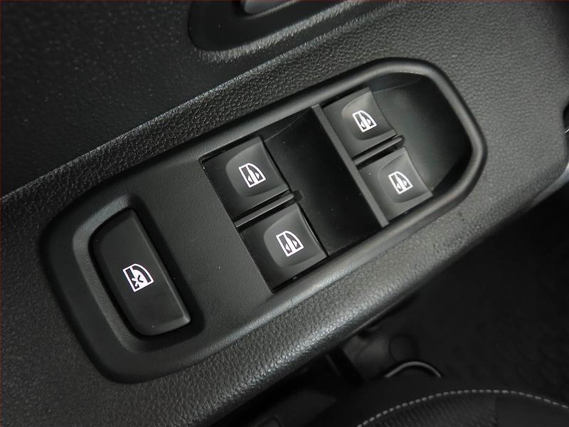 Dacia Duster (2021) 1.3 TCe, Tempomat - fotka 15 z 15