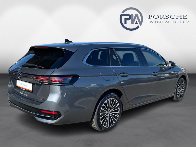 Volkswagen Passat Elegance 2,0 TDI 142 kW 4MOTIO - fotka 2 z 26