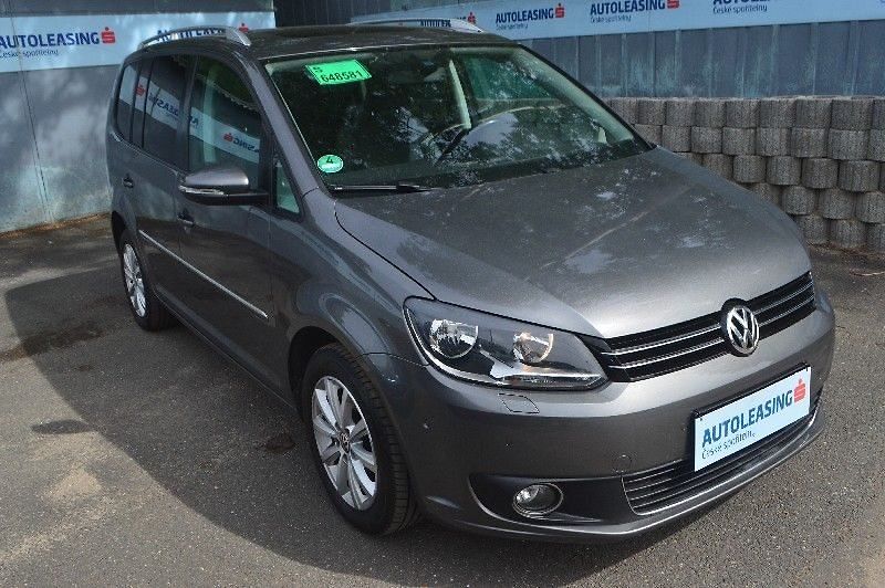 Volkswagen Touran - fotka 21 z 21