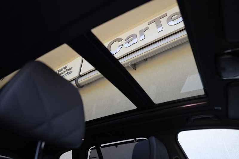 BMW X5 xDrive30d - fotka 27 z 32