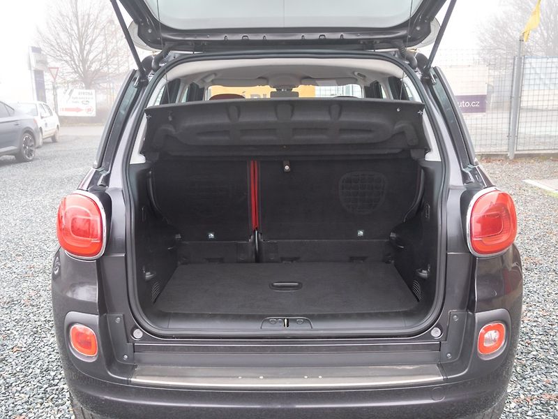 Fiat 500L (2013) 0.9T 77KW – KLIMA - fotka 40 z 44