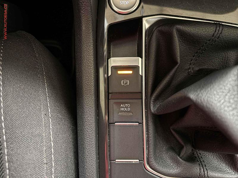 Volkswagen Tiguan (2019) 1.5 TSi, ČR, LED, autoAC - fotka 16 z 16
