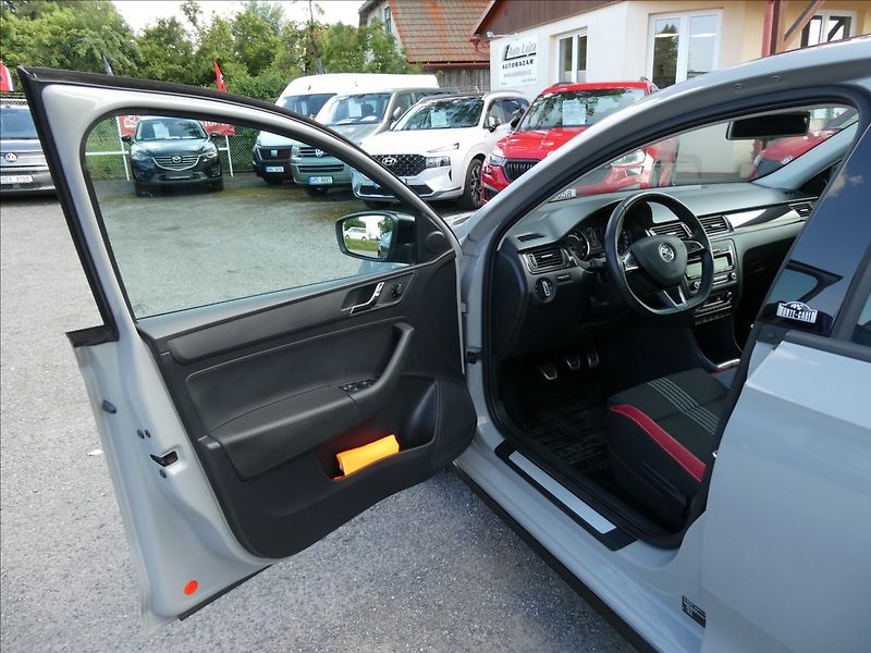 Škoda Rapid 1,2 TSi 77kW MONTE CARLO,2xkol - fotka 23 z 43