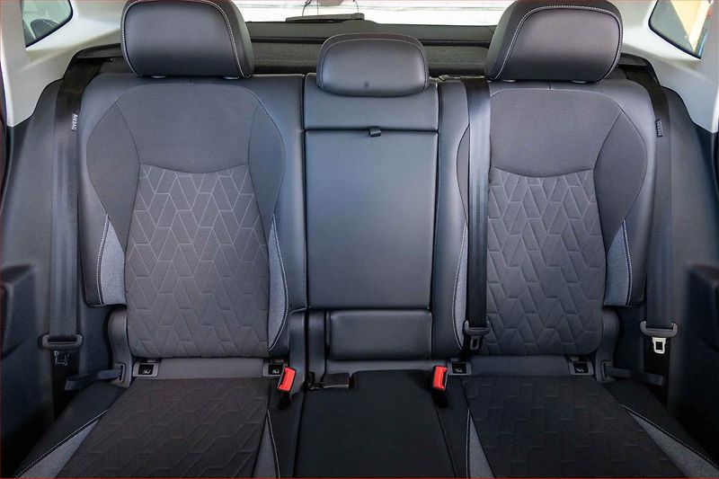 Volkswagen Tiguan (2025) Life 1.5 eTSI - fotka 10 z 22