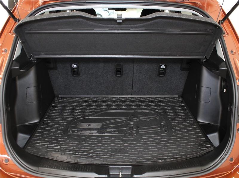 Suzuki SX4 S-Cross 1,4 Boostjet 4x4 1.maj.ČR - fotka 20 z 23