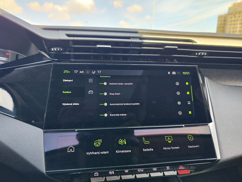 Peugeot 308 1.2 Puretech/96kW Allure EAT8 - fotka 16 z 33