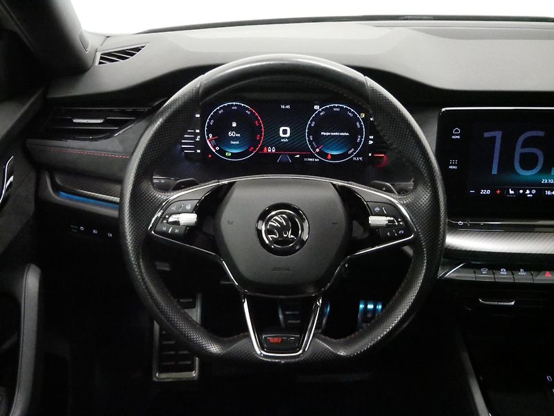 Škoda Octavia - fotka 18 z 36