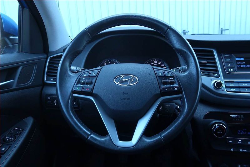 Hyundai Tucson (2017) 1.6 GDI, Tempomat - fotka 16 z 22