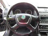 Škoda Octavia (2009) 1.6 TDi, Ambiente, xenon - náhled 16