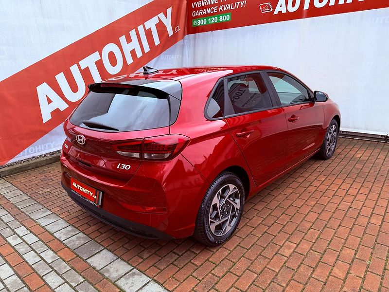 Hyundai i30 1.5 DPi CVVT Comfort, ČR - fotka 7 z 29