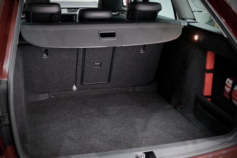 Škoda Octavia 3 FL Combi 1.4 TSI 110 kW DSG - fotka 32 z 32