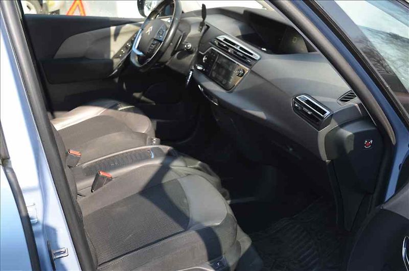 Citroën C4 (2015) PICASSO 2,0 B-HDI AT - fotka 22 z 25