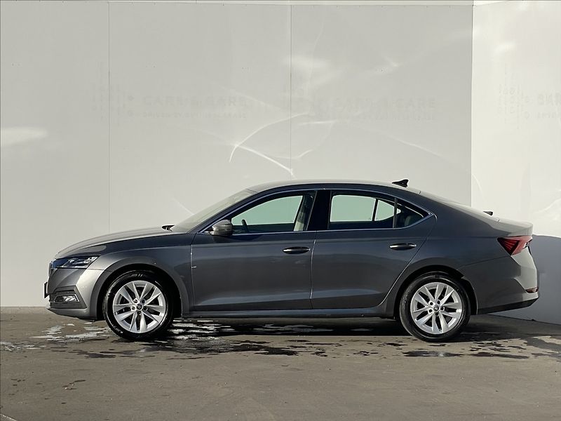 Škoda Octavia 2,0 TDI DSG Style Plus ACC - fotka 2 z 24