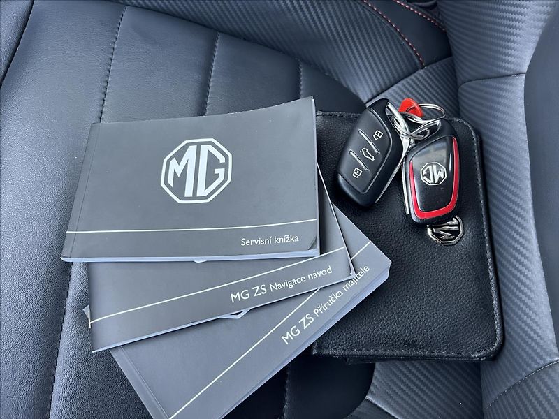 MG ZS 1,0 T  Exclusive AT+ 1Maj. - fotka 21 z 25