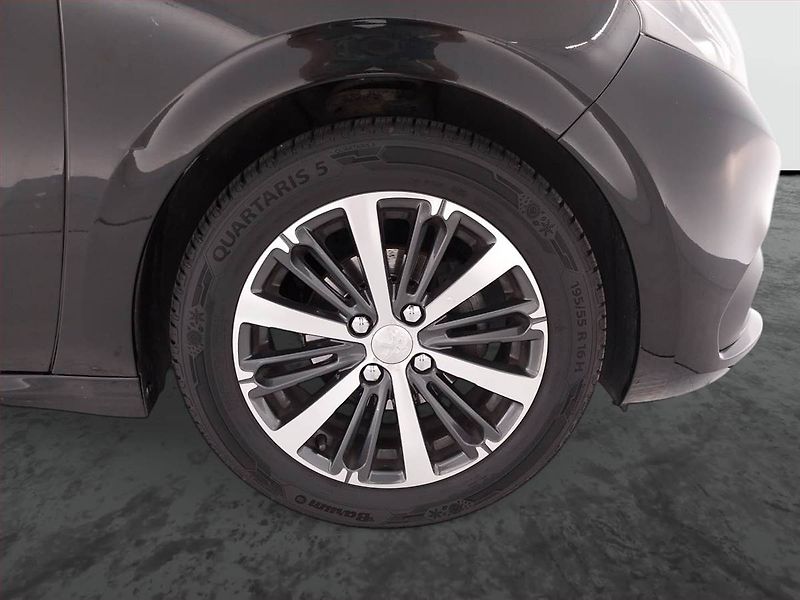 Peugeot 208 (2016) 1.2 PureTech, Navi, Tempomat - fotka 15 z 19