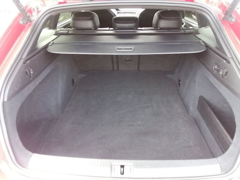 Volkswagen Arteon Shooting Brake (2021) 1.5 TSi R-LINE Manuál,Panorama - fotka 31 z 37