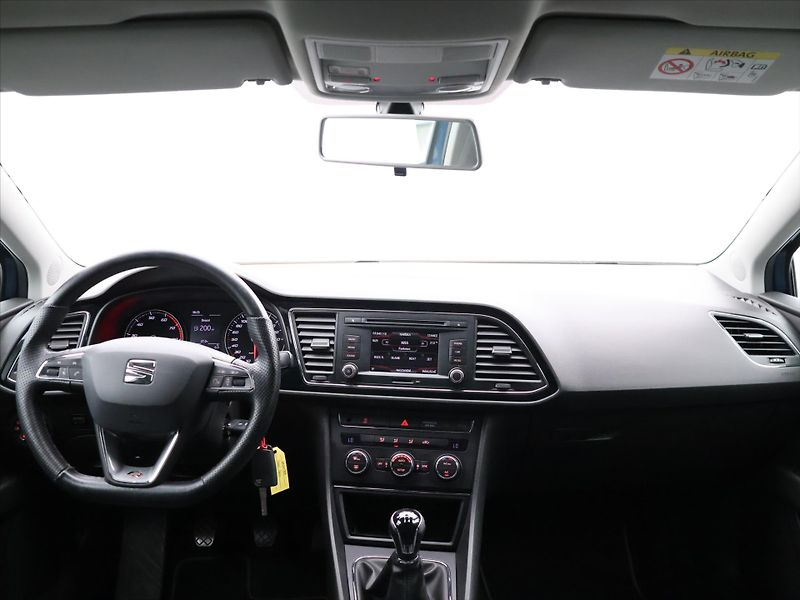 Seat Leon 1,4 TSI 92kW Style CZ - fotka 25 z 33
