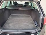 Volkswagen Golf (2018) 1.5 TSi, Sound, kamera - náhled 7