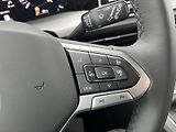 Volkswagen Golf 1.5TSI PEOPLE - náhled 14