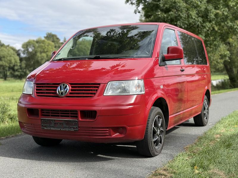 Volkswagen Transporter (2007) T5 1.9 TDi 75kw 9 míst - fotka 1 z 19