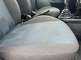 Ford Fiesta 1.3i 51Kw ČR TAŽNÉ KLIMA - náhled 28