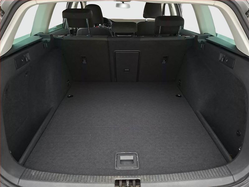Volkswagen Golf (2013) 1.4 TSI, Tempomat - fotka 13 z 18