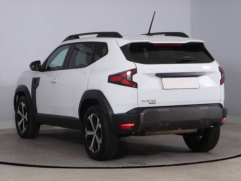 Dacia Duster (2025) Journey 1.6 Hybrid - fotka 4 z 20