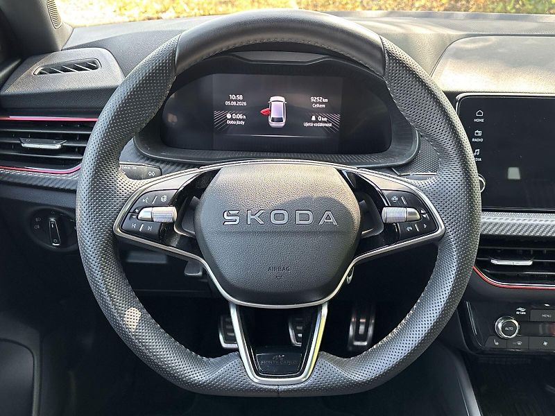 Škoda Scala (2025) 1.5 TSI Monte Carlo - fotka 10 z 30
