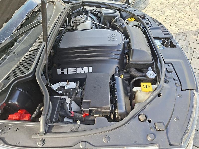 Dodge Durango (2017) R/T 5,7L V8 4x4, REZERVACE - fotka 32 z 46