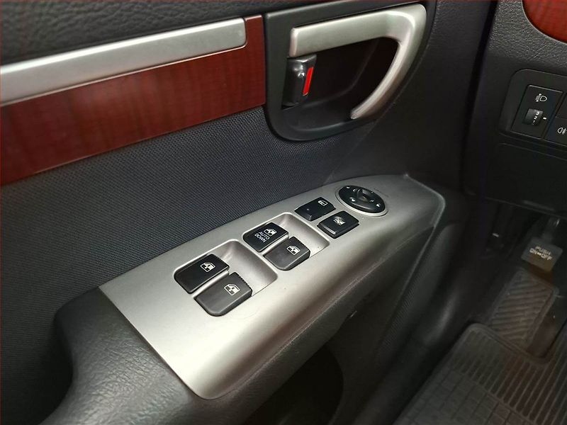 Hyundai Santa Fe (2010) 2.2 CRDi, 4X4, Automat - fotka 16 z 17