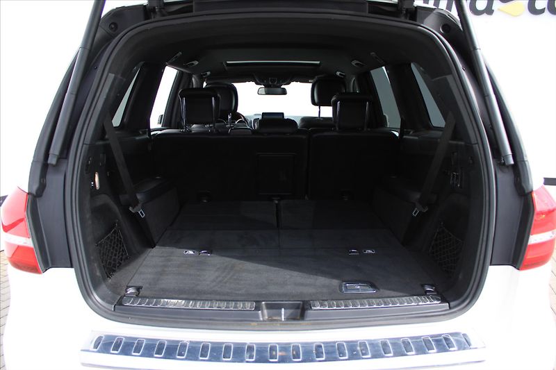 Mercedes-Benz GLS 500 4MATIC AMG 7-MÍST ČR - fotka 14 z 36